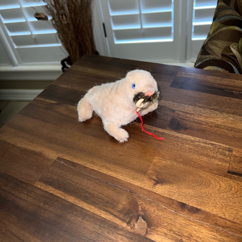 STEIFF‎ Wally Walrus